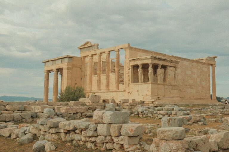 Historia Grecji w pigułce: od starożytności do współczesności.