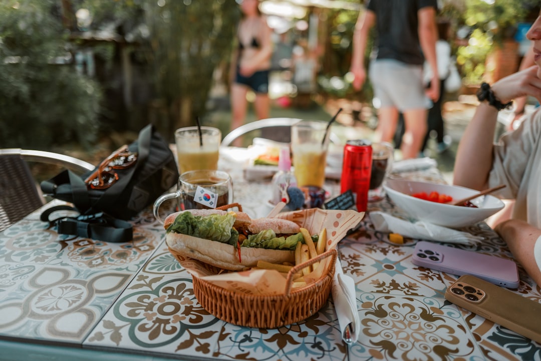 Etykieta w Grecji - zasady zachowania, których nie znajdziesz w przewodnikach